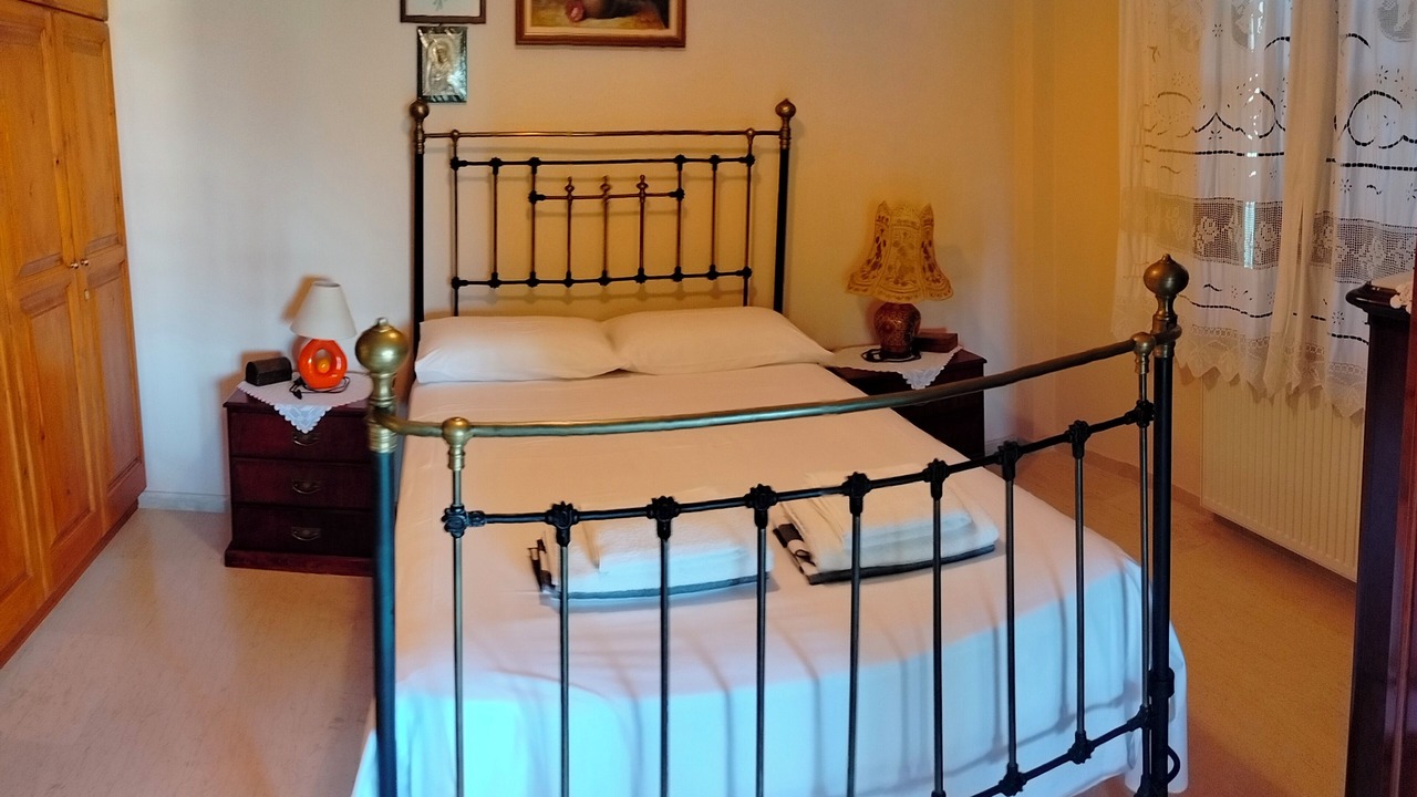 Photo of Bedroom in Messonghi