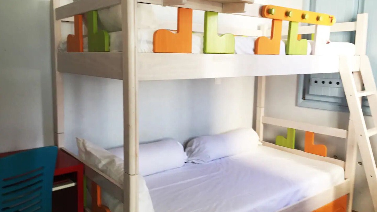 Photo of Bedroom in Paleopolis
