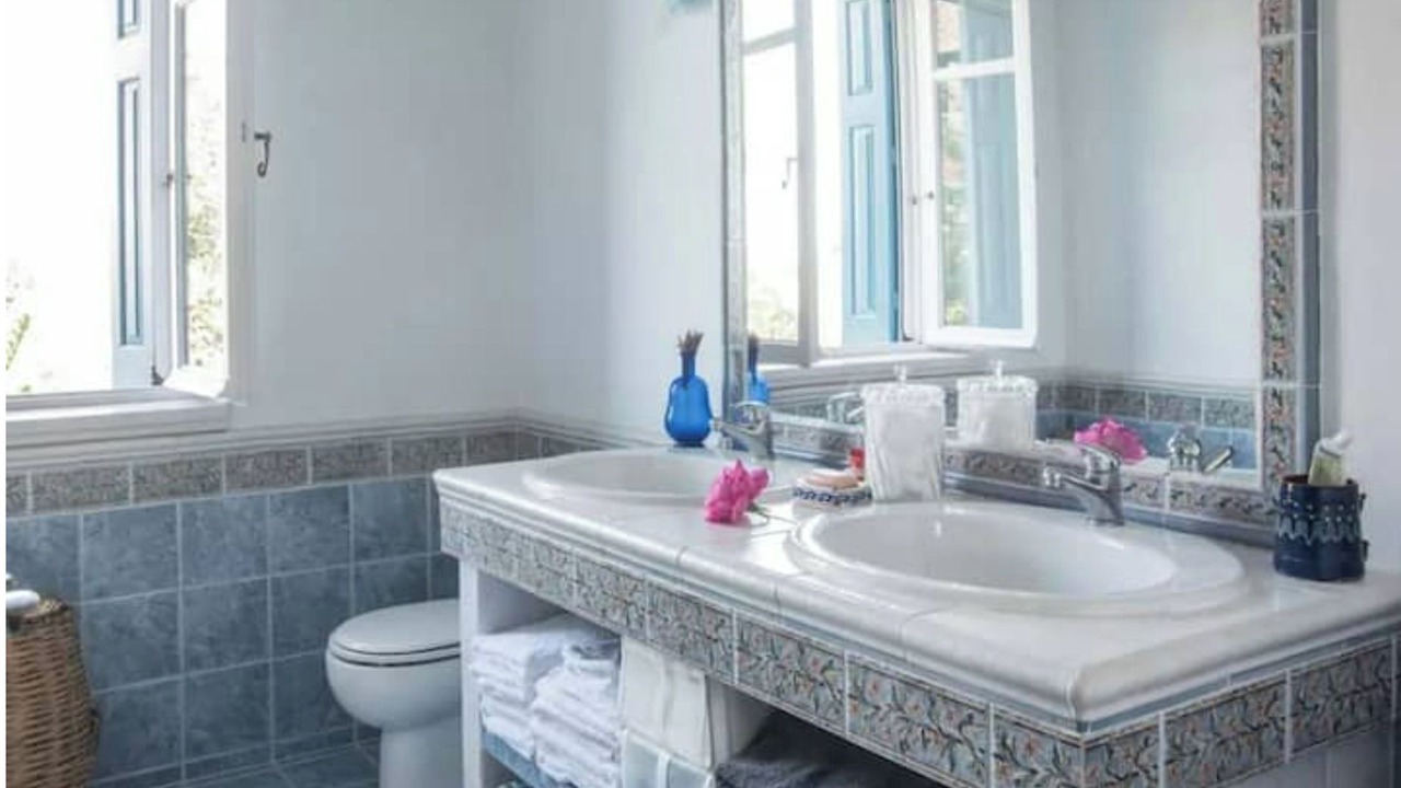 Photo of Bathroom in Pylos