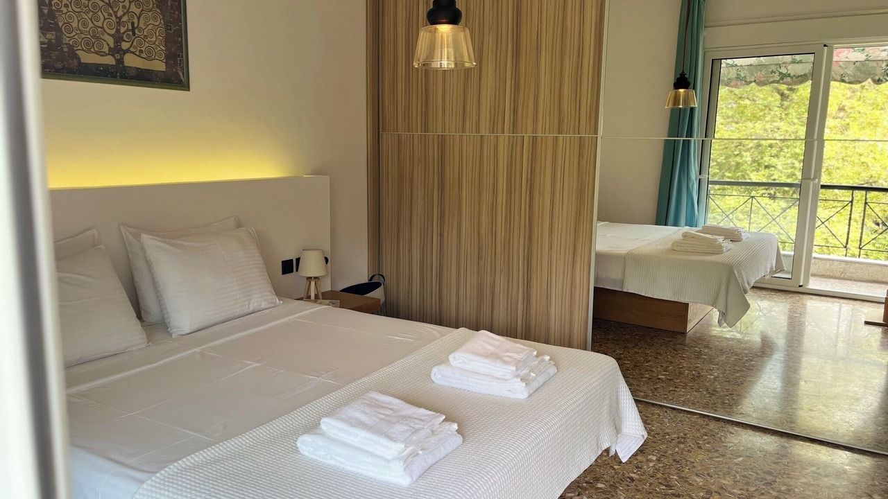 Photo of Bedroom in Volos City Centre