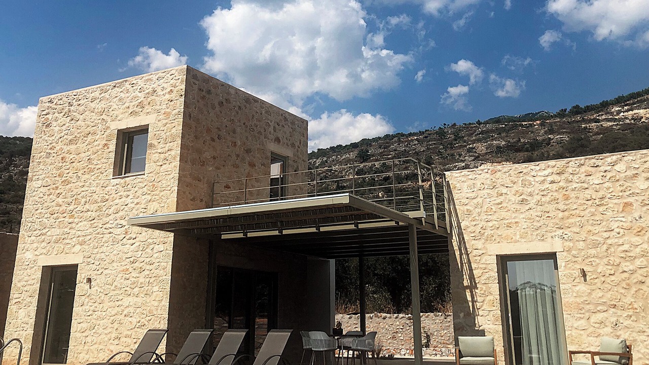 Photo of Patio Balcony in Lefktron