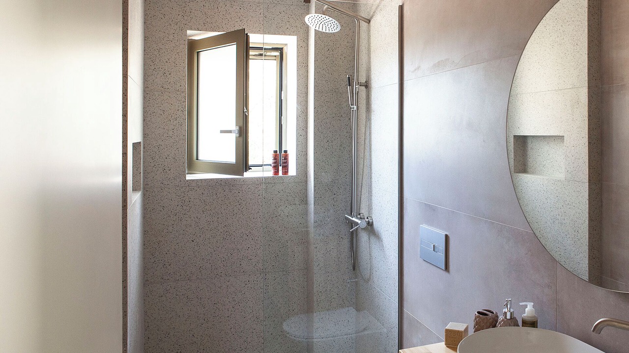 Photo of Bathroom in Lefktron