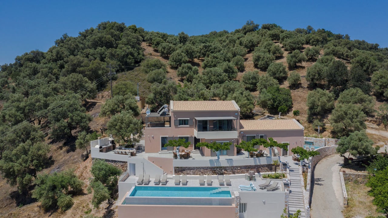 Photo of Outdoor in Vatolakkos