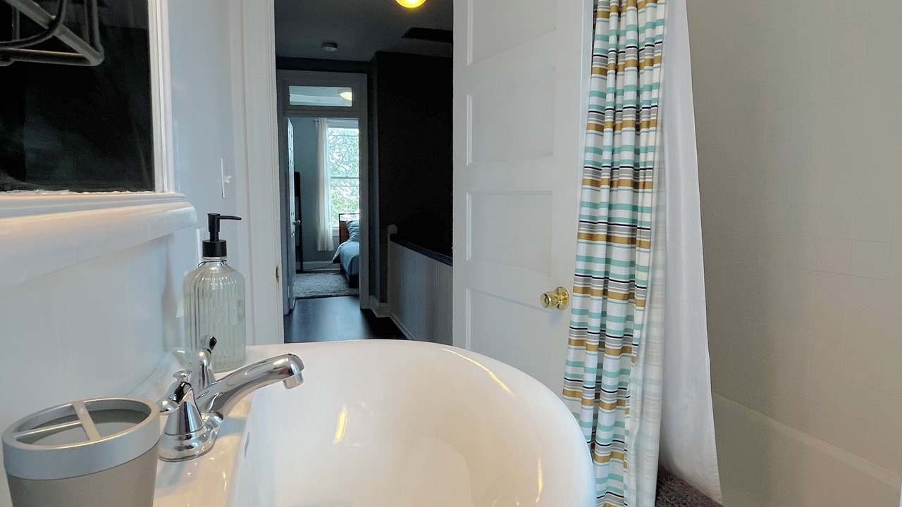 Photo of Bathroom in Near Northeast