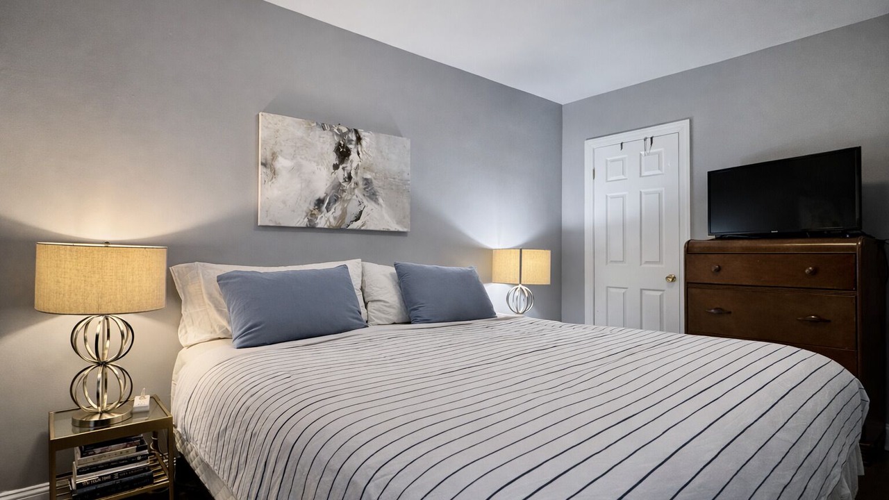 Photo of Bedroom in Near Northeast