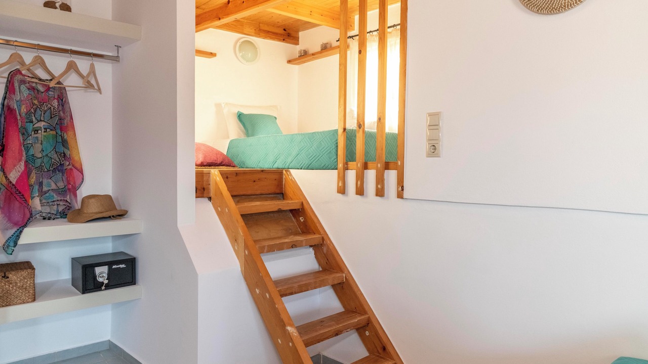 Photo of Bedroom in Matala