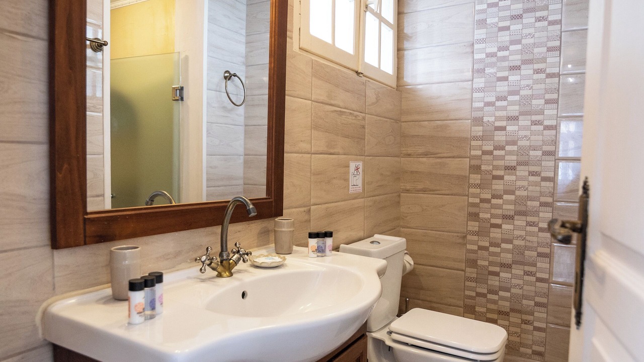 Photo of Bathroom in Thissio