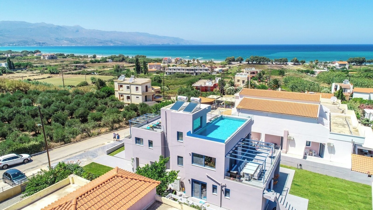 Photo of Outdoor in Tavronitis