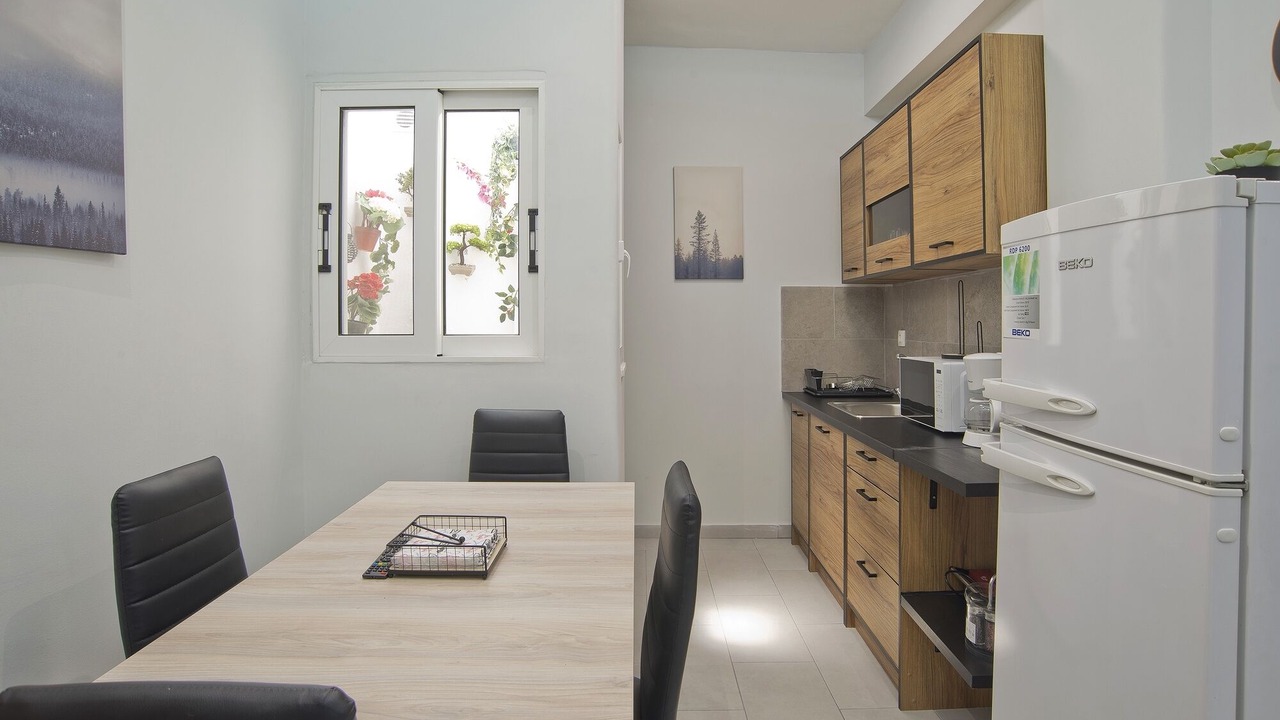 Photo of Kitchen in Peiraiki