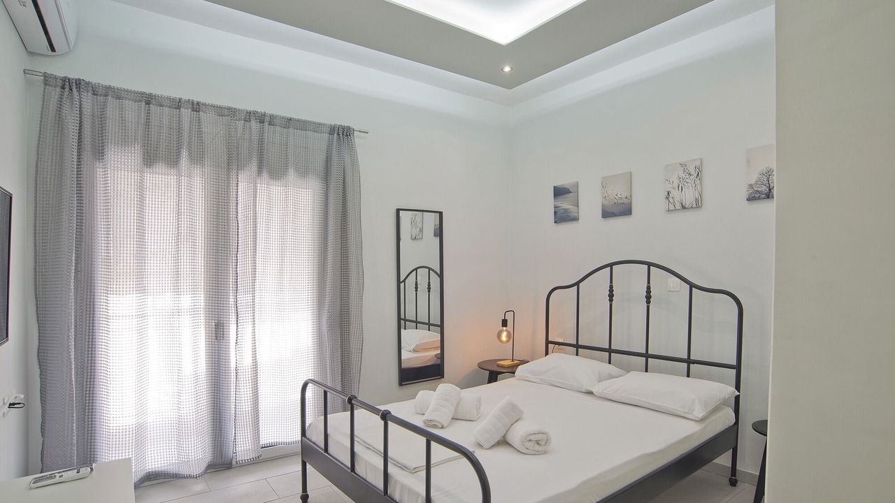 Photo of Bedroom in Peiraiki