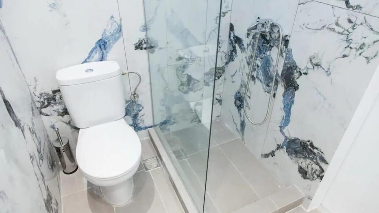 Photo of Bathroom in Ilioupoli