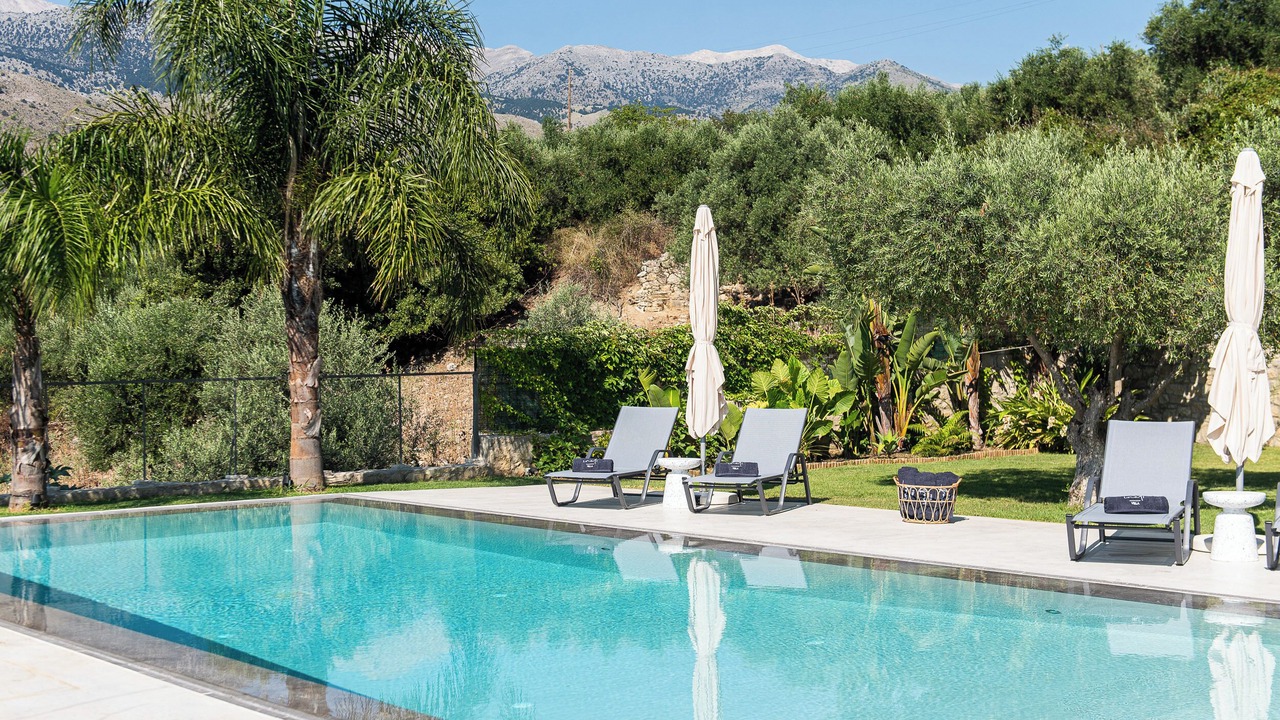 Photo of Outdoor in Nipos
