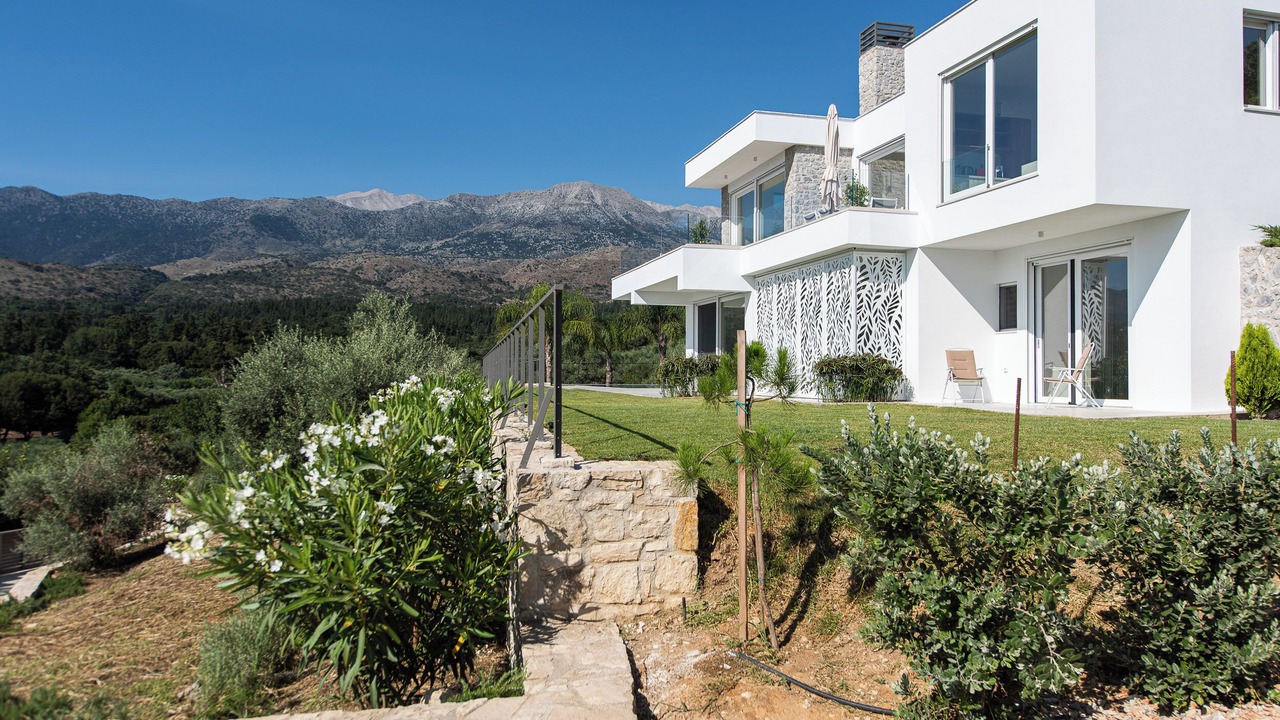 Photo of Outdoor in Nipos