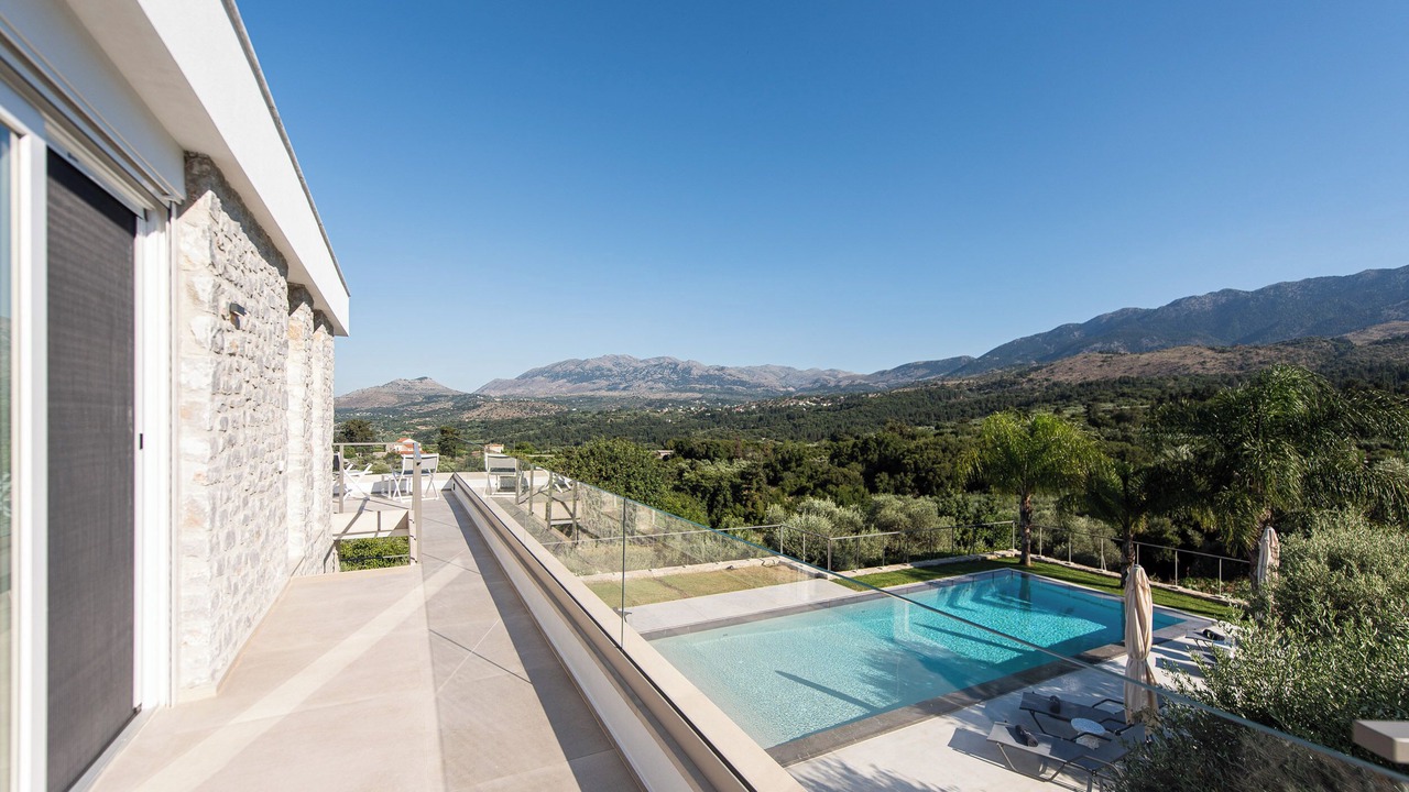 Photo of Outdoor in Nipos