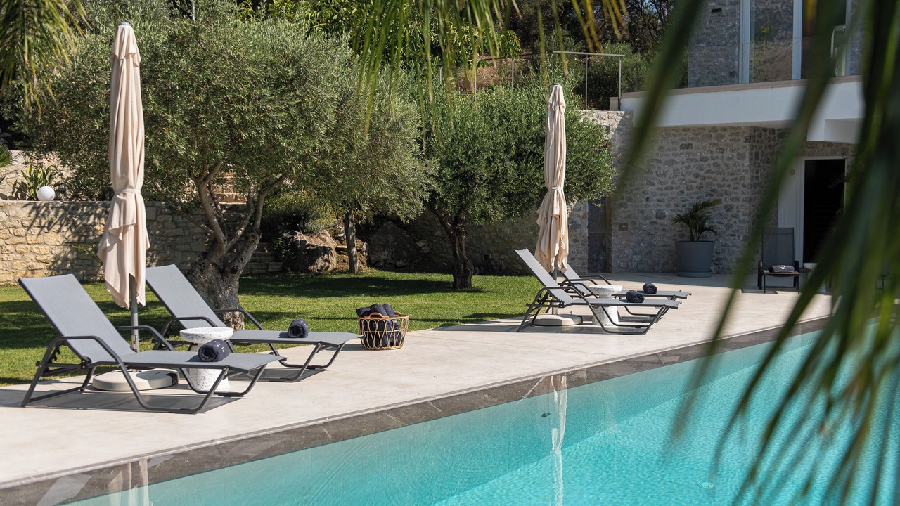 Photo of Outdoor in Nipos