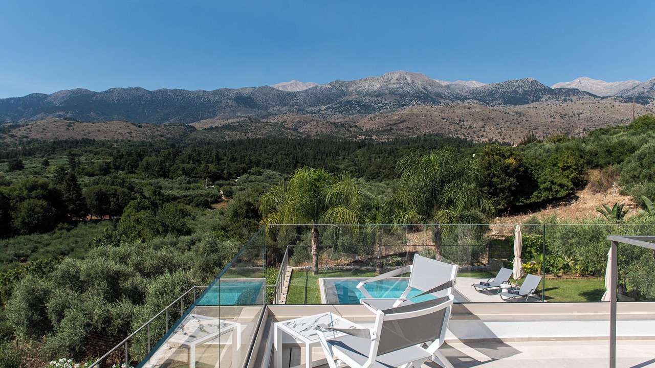 Photo of Patio Balcony in Nipos