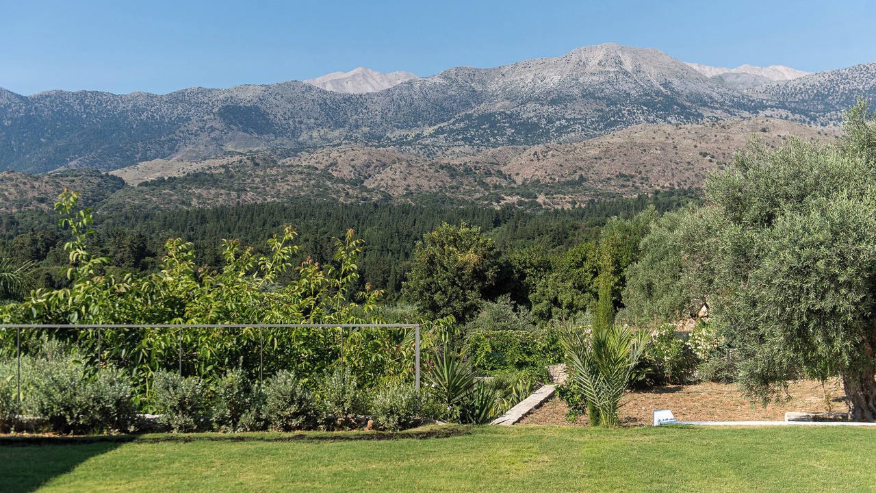 Photo of Outdoor in Nipos