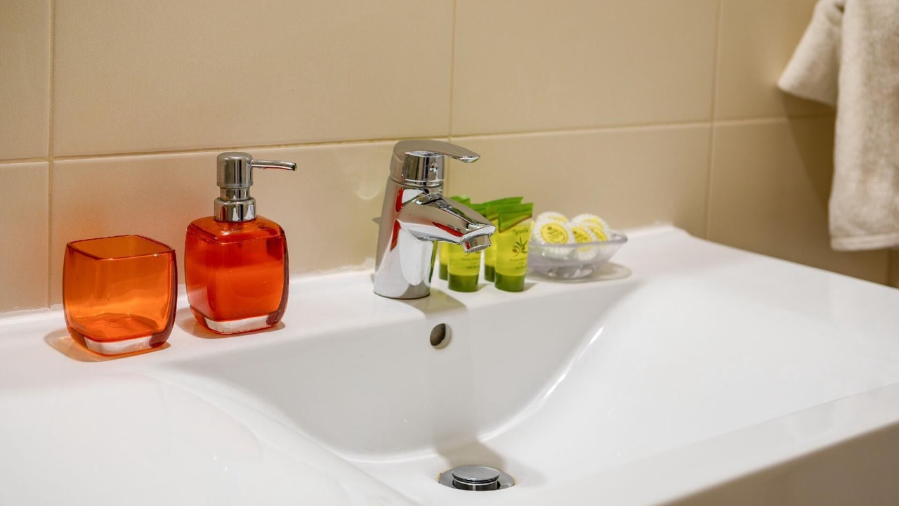 Photo of Bathroom in Maheri