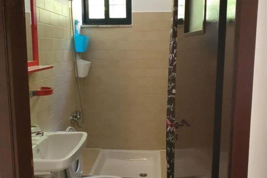Photo of Bathroom in Diasella