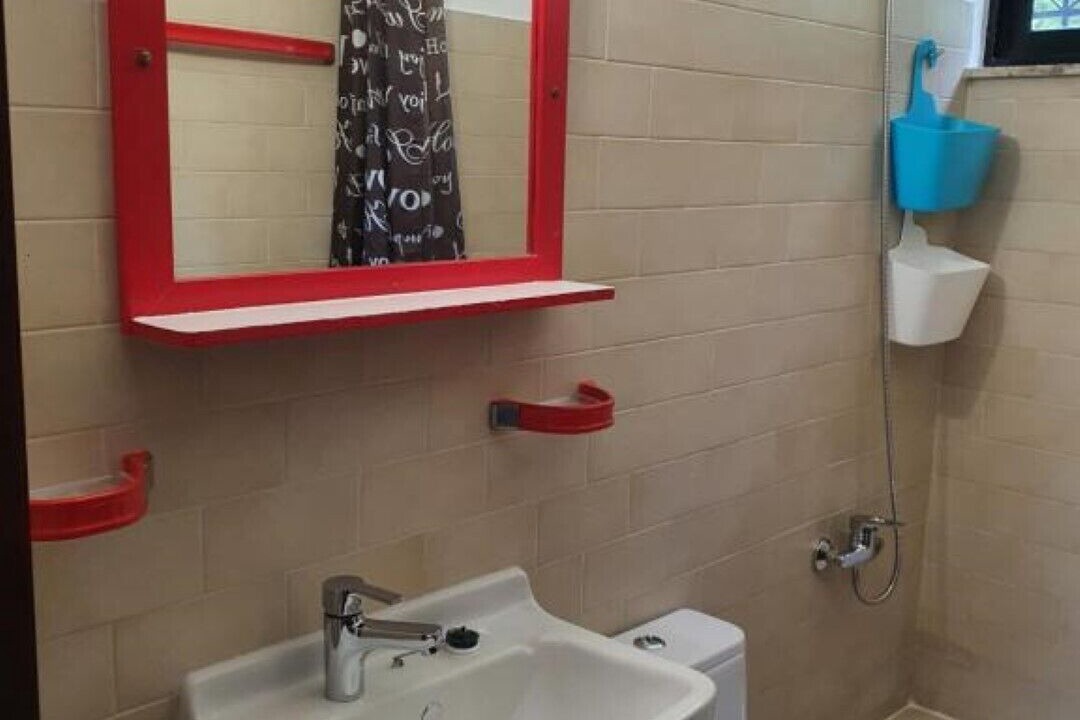 Photo of Bathroom in Diasella