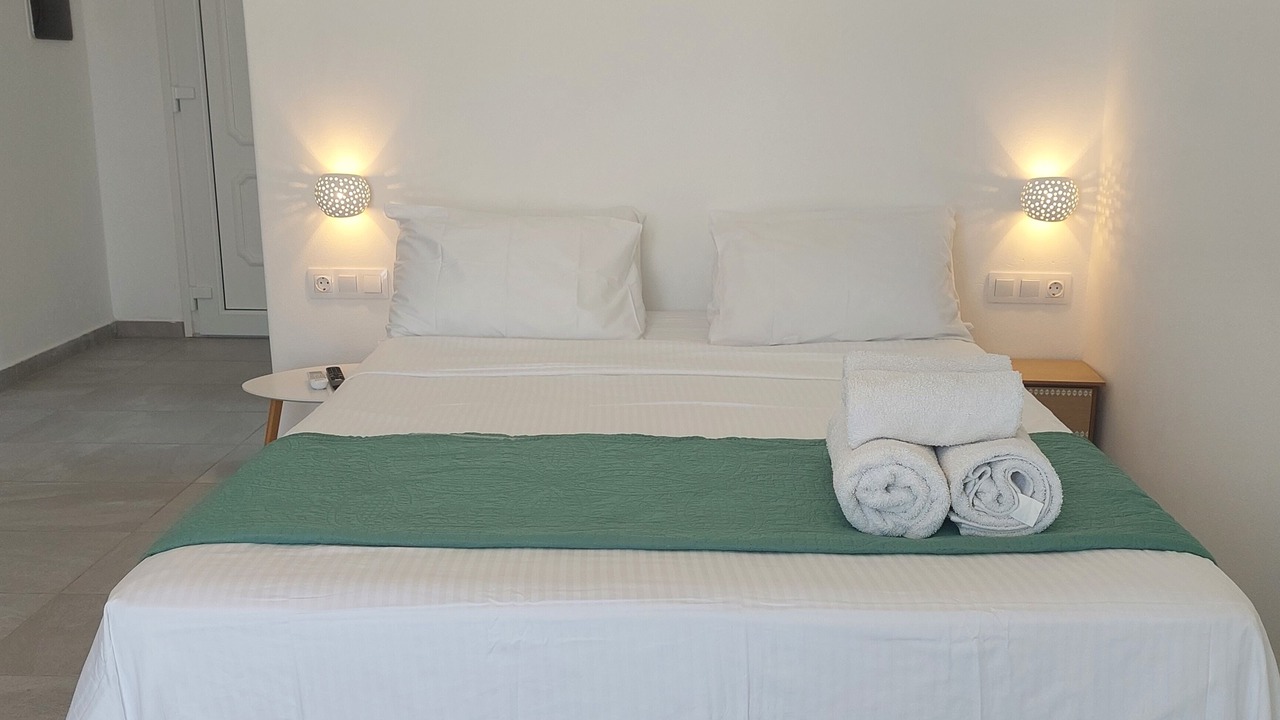 Photo of Bedroom in Adamas