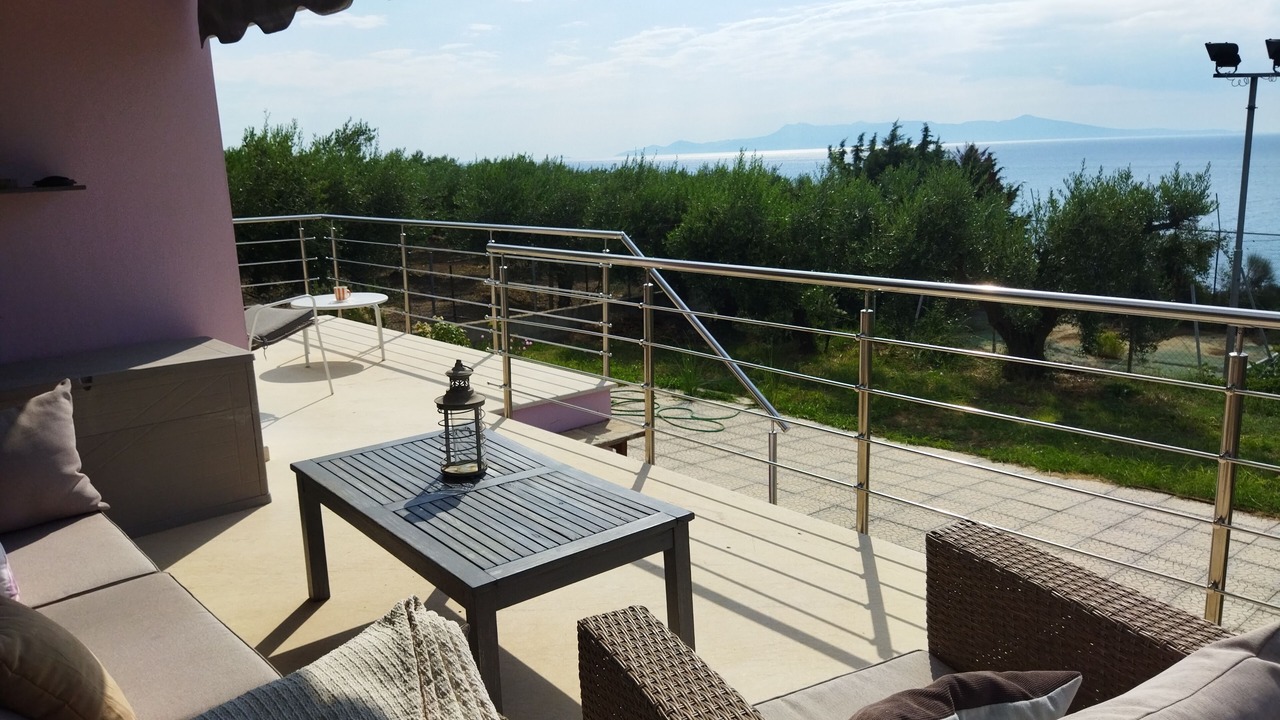 Photo of Patio Balcony in Pangaio
