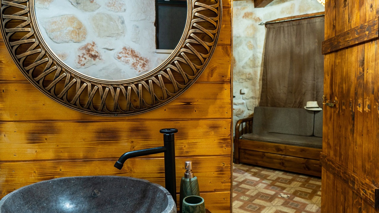 Photo of Bathroom in Koiliomenos