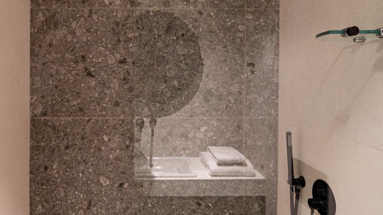 Photo of Bathroom in Kallithea