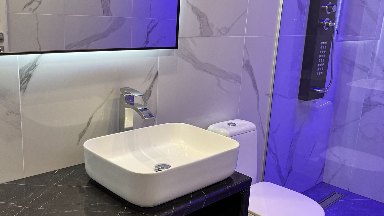Photo of Bathroom in Marmaketon