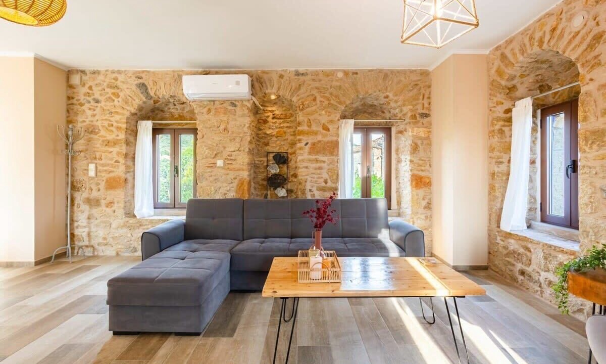 Photo of Bedroom in Megali Mantineia
