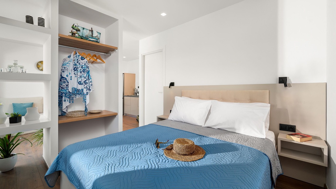 Photo of Bedroom in Matala