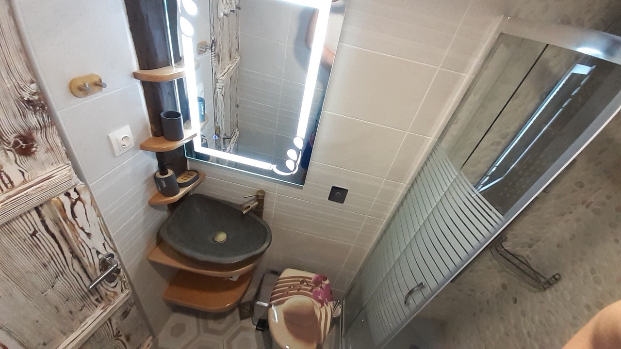 Photo of Bathroom in Potamia