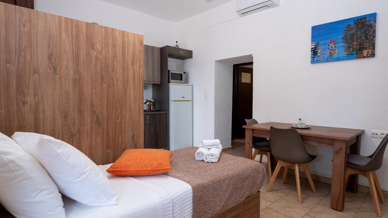 Photo of Bedroom in Keratokambos