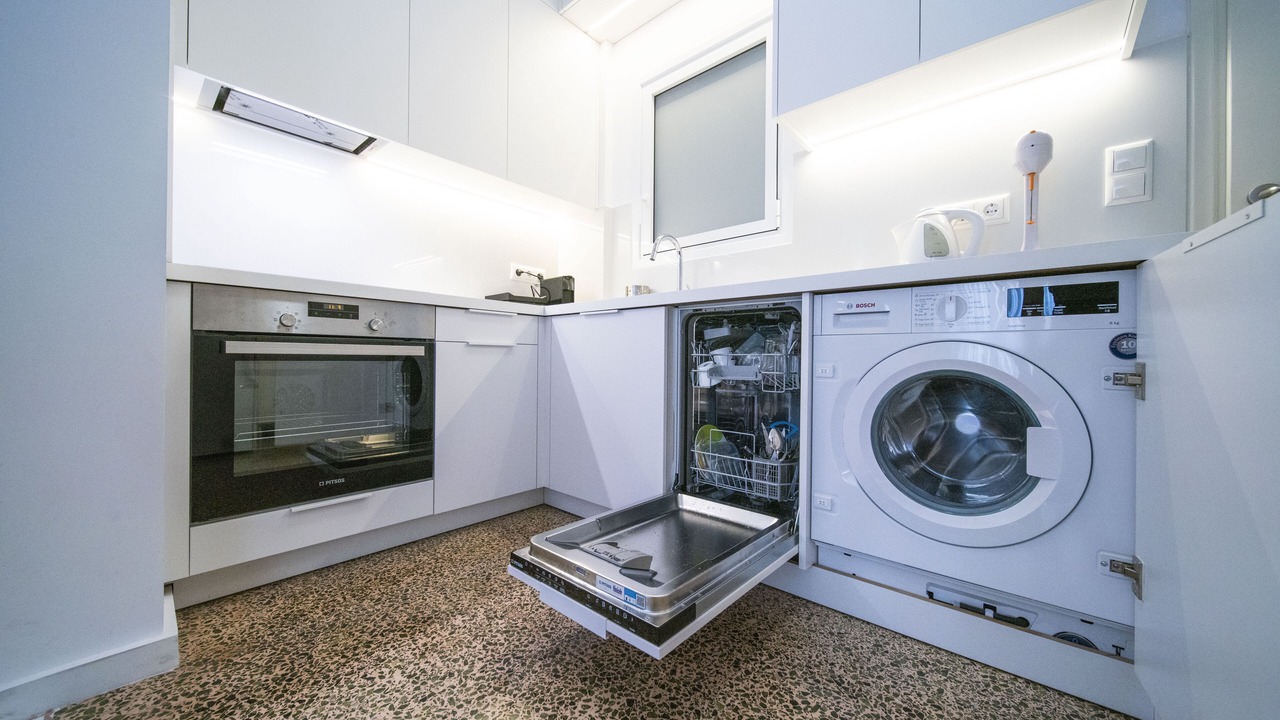 Photo of Kitchen in Platia Viktorias