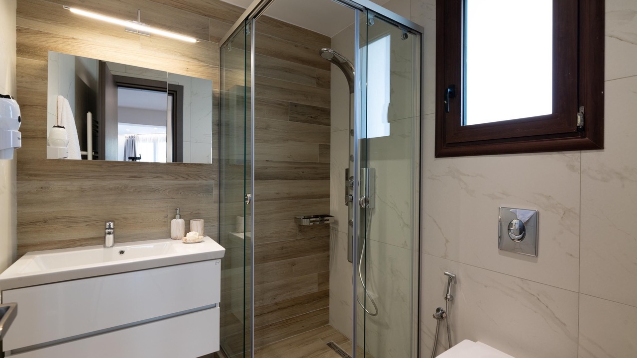 Photo of Bathroom in Kallithea