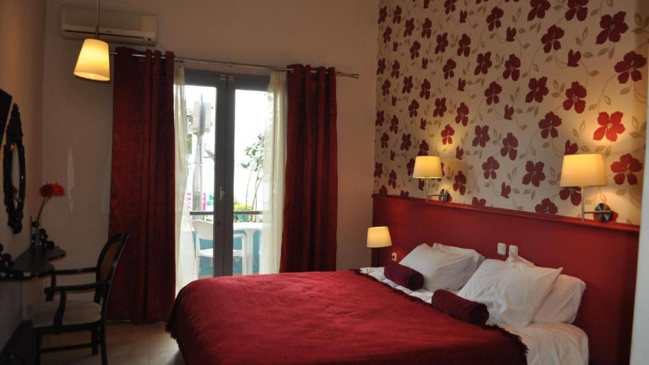 Photo of Bedroom in Kamena Vourla