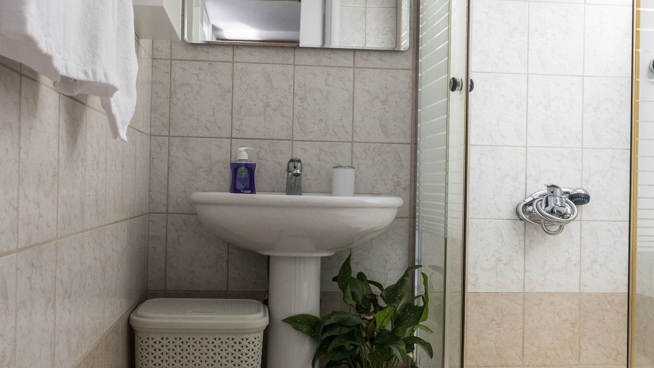 Photo of Bathroom in Tymbaki
