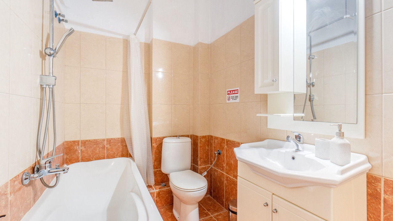 Photo of Bathroom in Perama