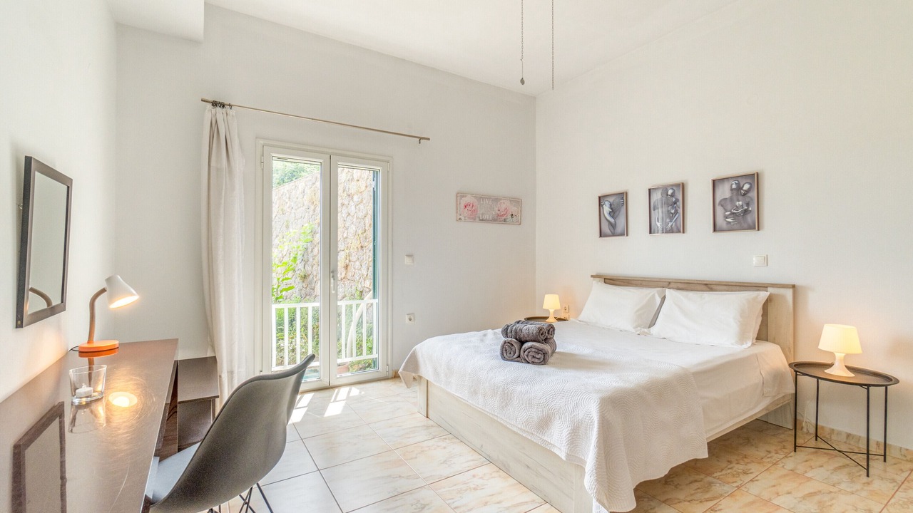 Photo of Bedroom in Perama