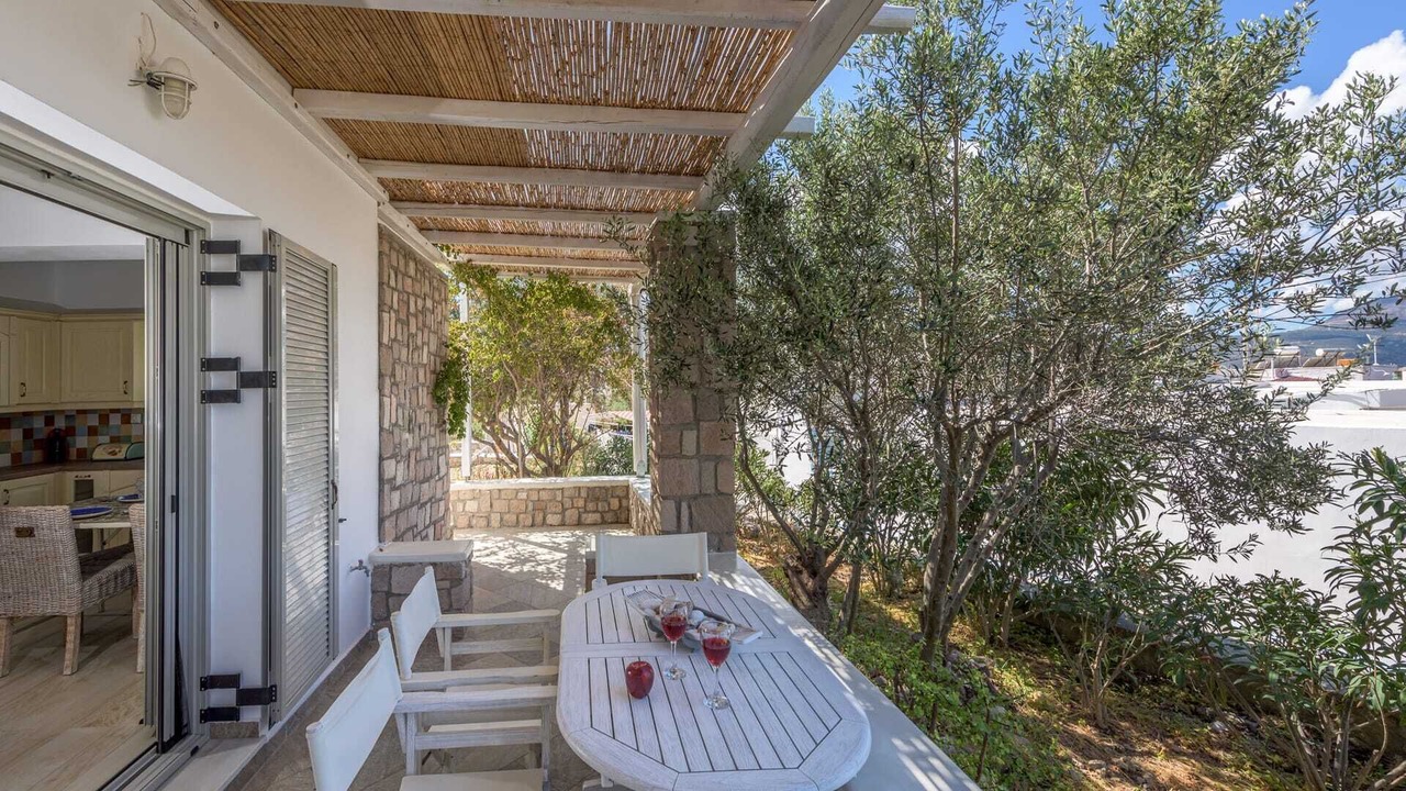 Photo of Outdoor in Adamas