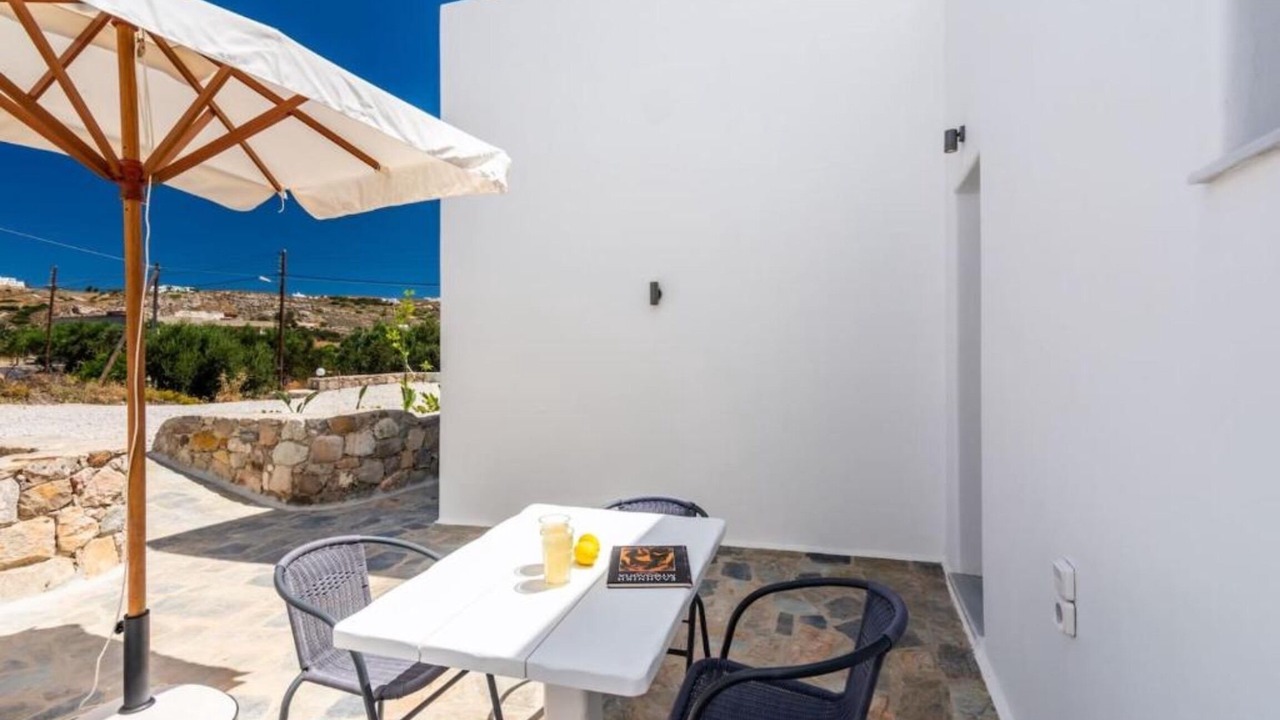 Photo of Outdoor in Adamas