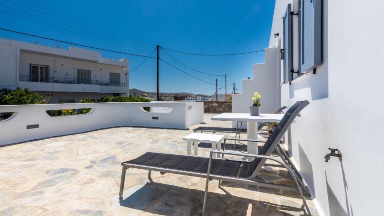 Photo of Outdoor in Adamas