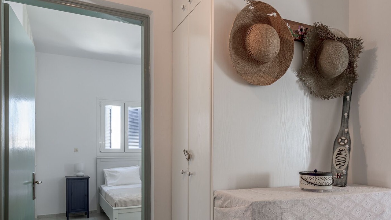 Photo of Bedroom in Adamas