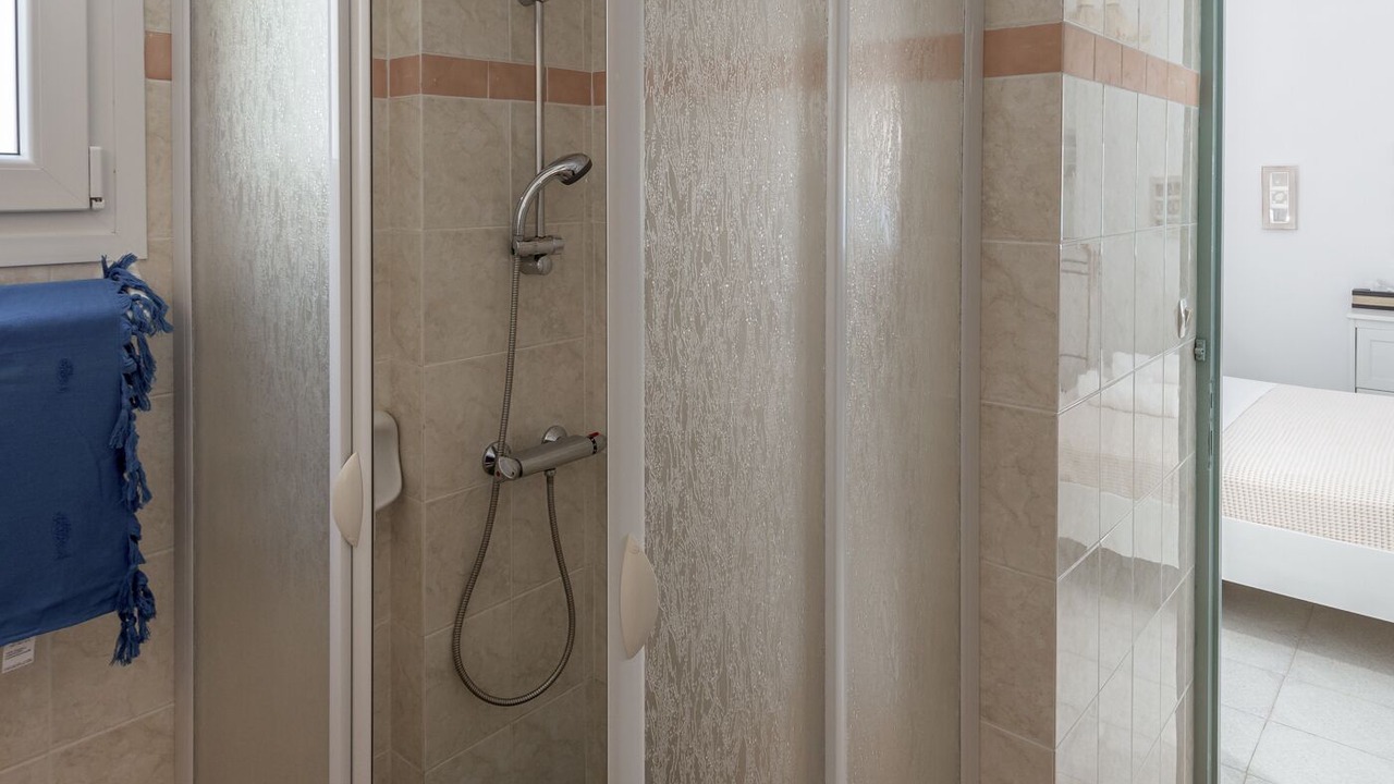 Photo of Bathroom in Adamas