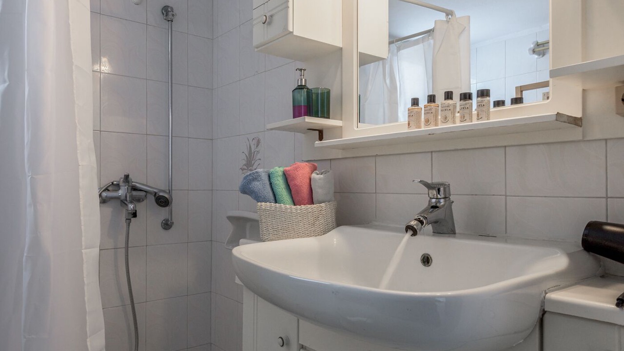 Photo of Bathroom in Adamas