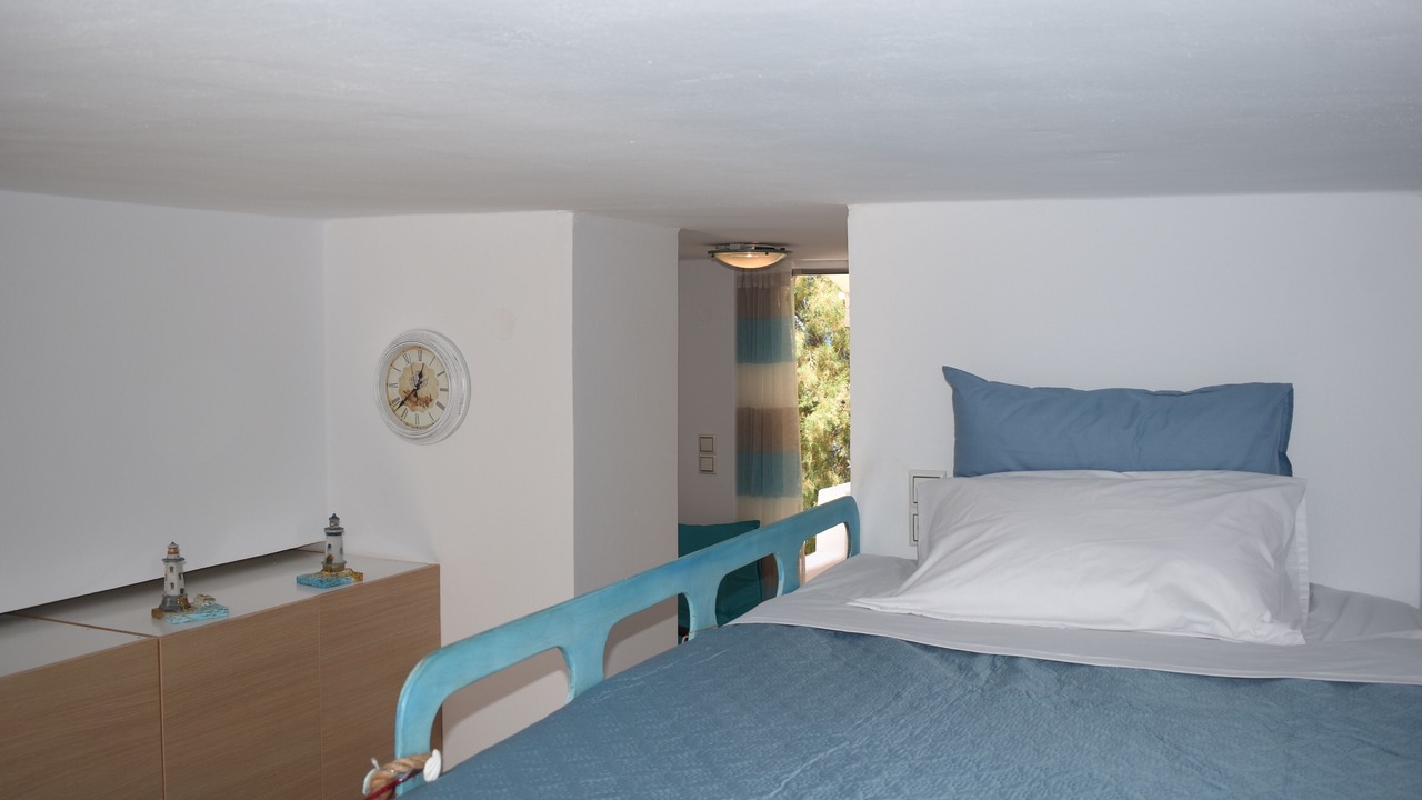 Photo of Bedroom in Matala