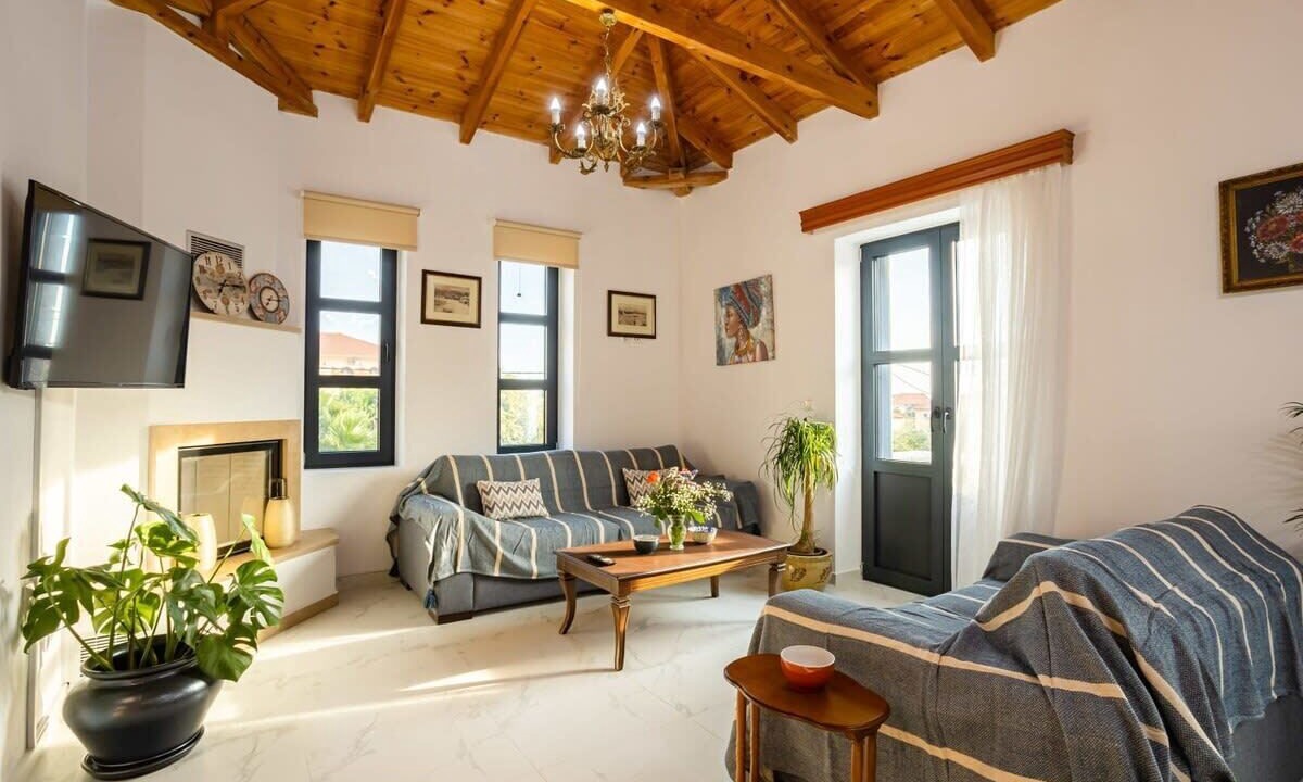 Photo of Bedroom in Lefktron