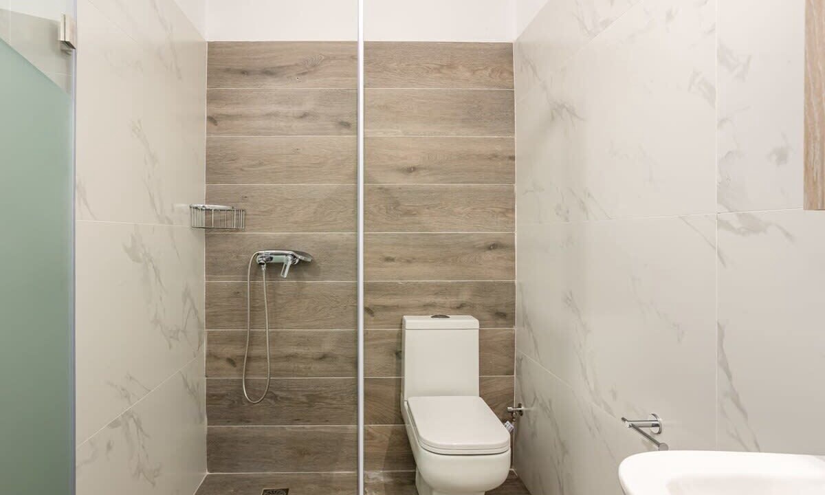 Photo of Bathroom in Lefktron