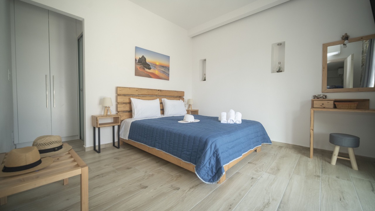 Photo of Bedroom in Pitsidia