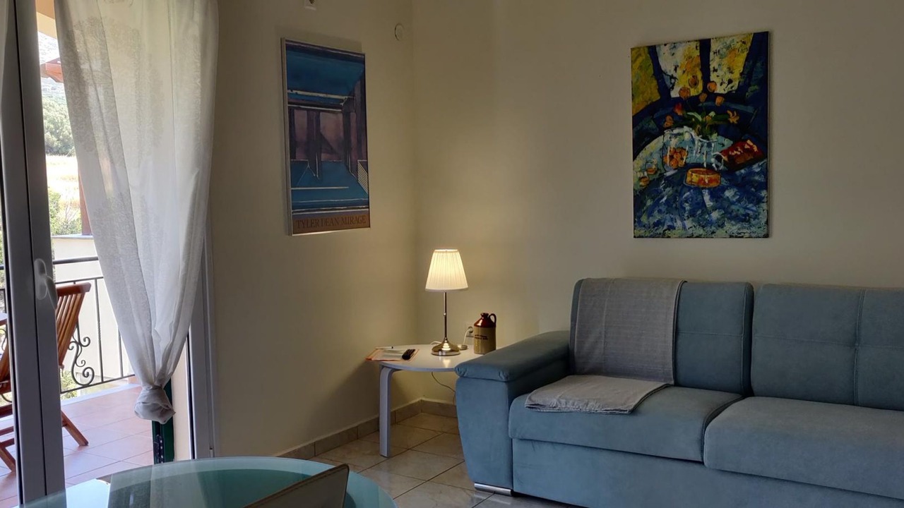 Photo of Bedroom in Dhrakata